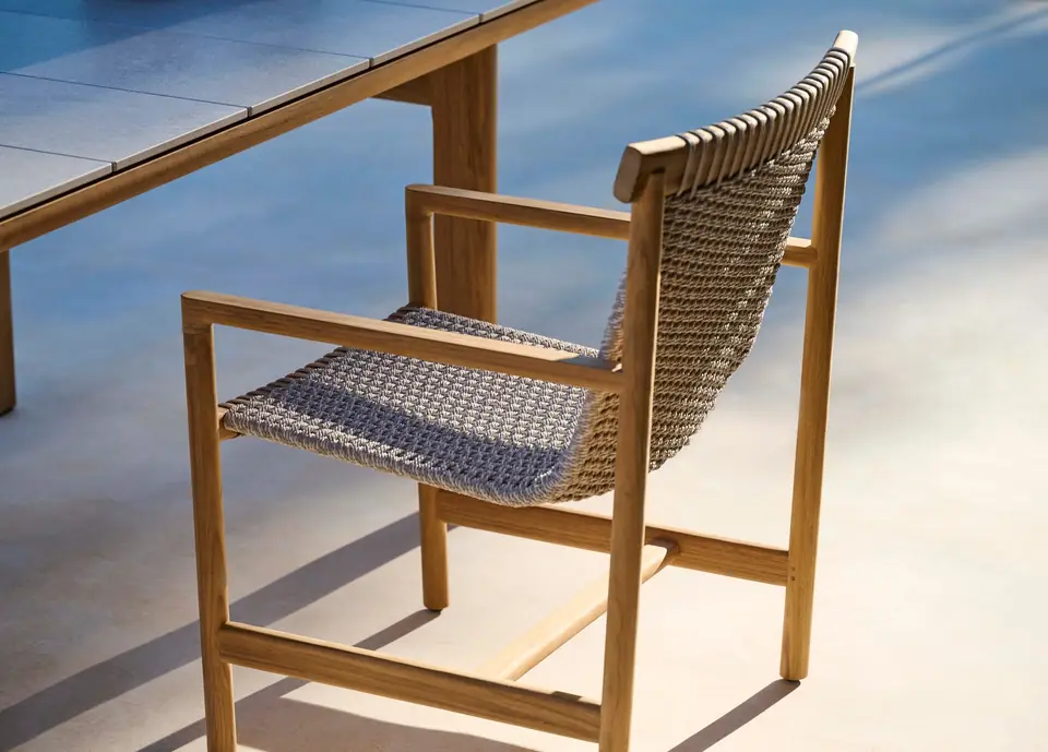 Amanu outdoor furniture by Tribù