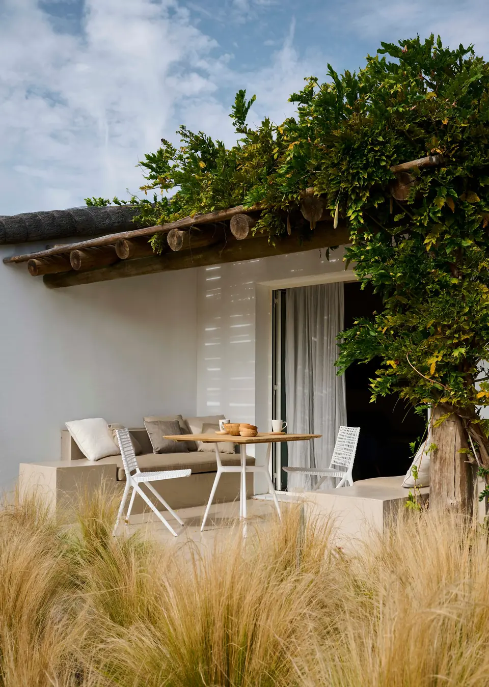 Branch outdoor furniture by Tribù