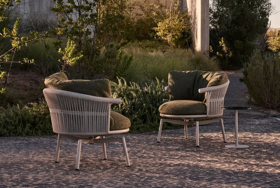 Cesta outdoor furniture by Tribù