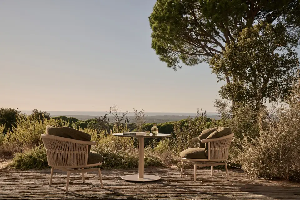 Cesta outdoor furniture by Tribù