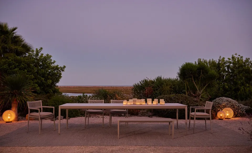 Nagomi outdoor furniture by Tribù
