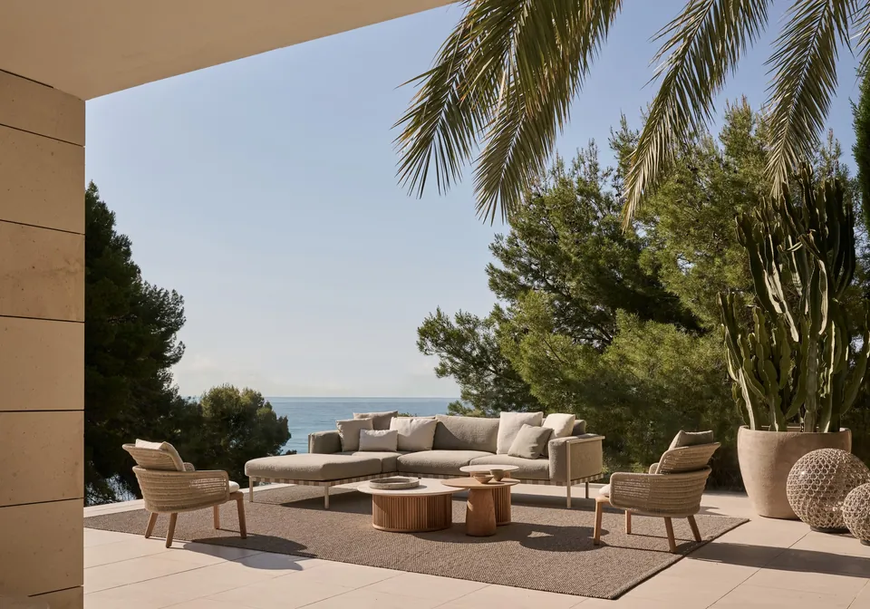 Natal Alu outdoor furniture by Tribù