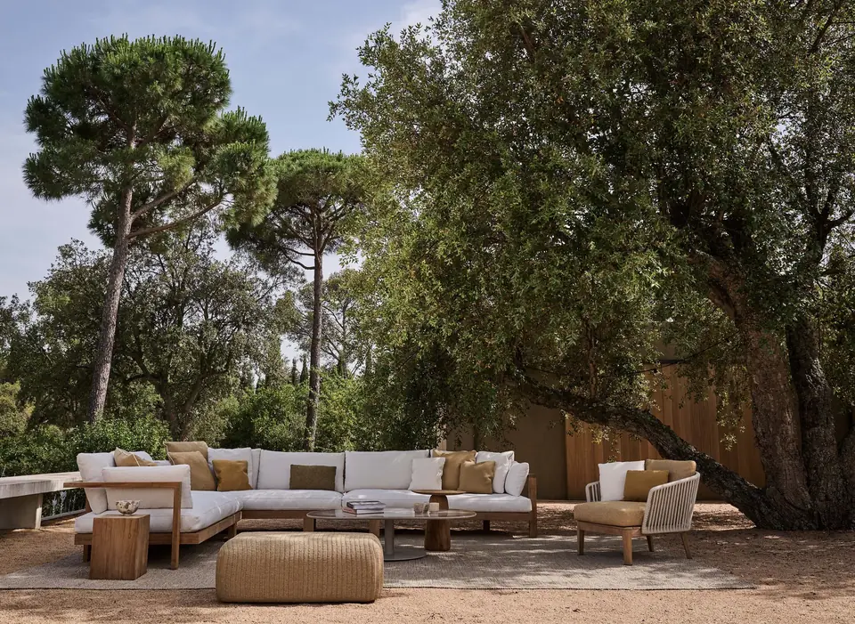 Pure outdoor furniture by Tribù