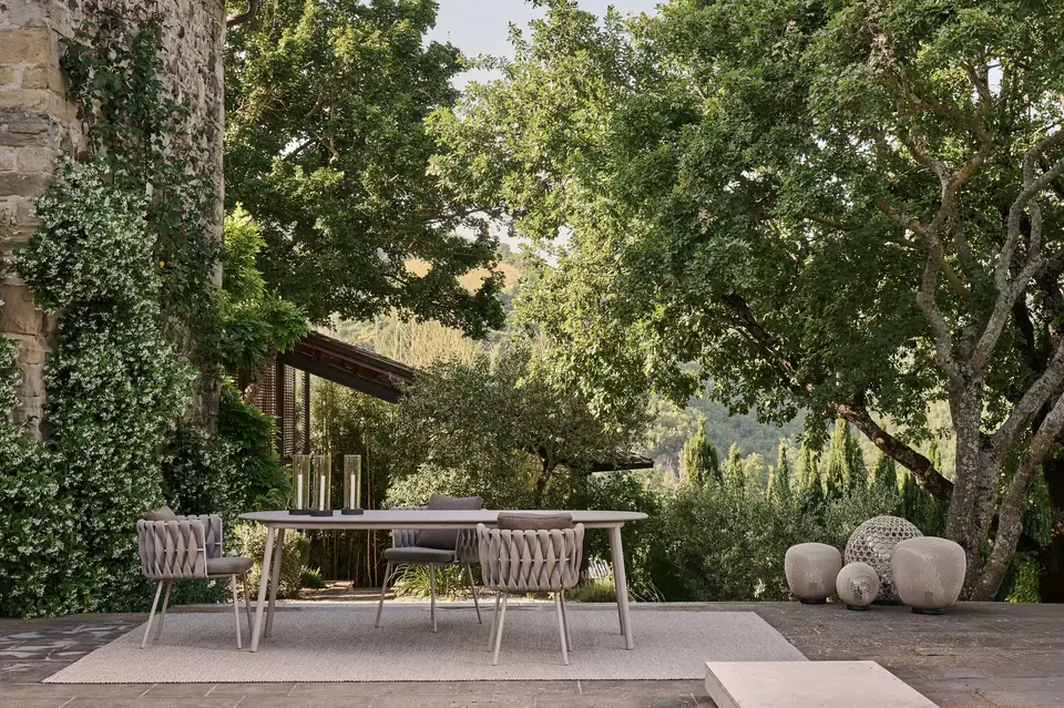 Tosca outdoor furniture by Tribù