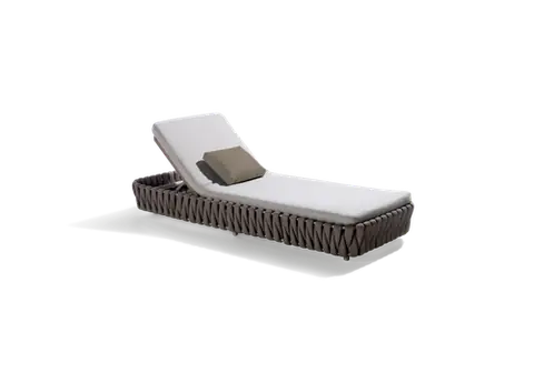 Lounger from the Tribù Tosca collection