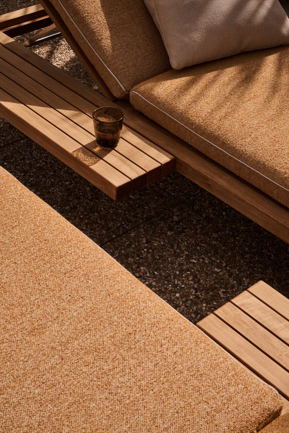 Vis à Vis outdoor furniture by Tribù